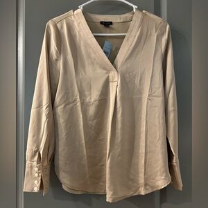 NWT Ann Taylor Petite Blouse